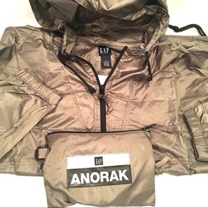 The Gap Anorak Windbreaker Rain Jacket Pullover